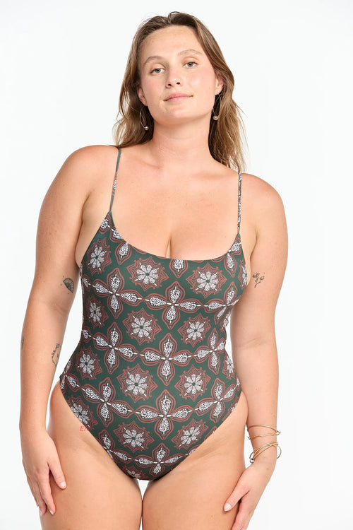 Benoa Swim Makenna One Piece Kaleido Curve