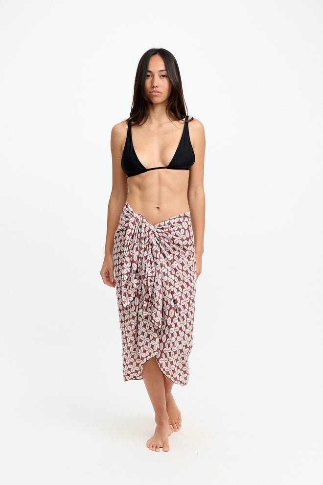 Benoa Swim Pareo Cowrie Basket