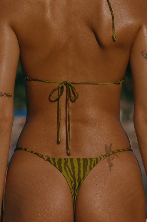 Indah Mary Triangle Top Ganja